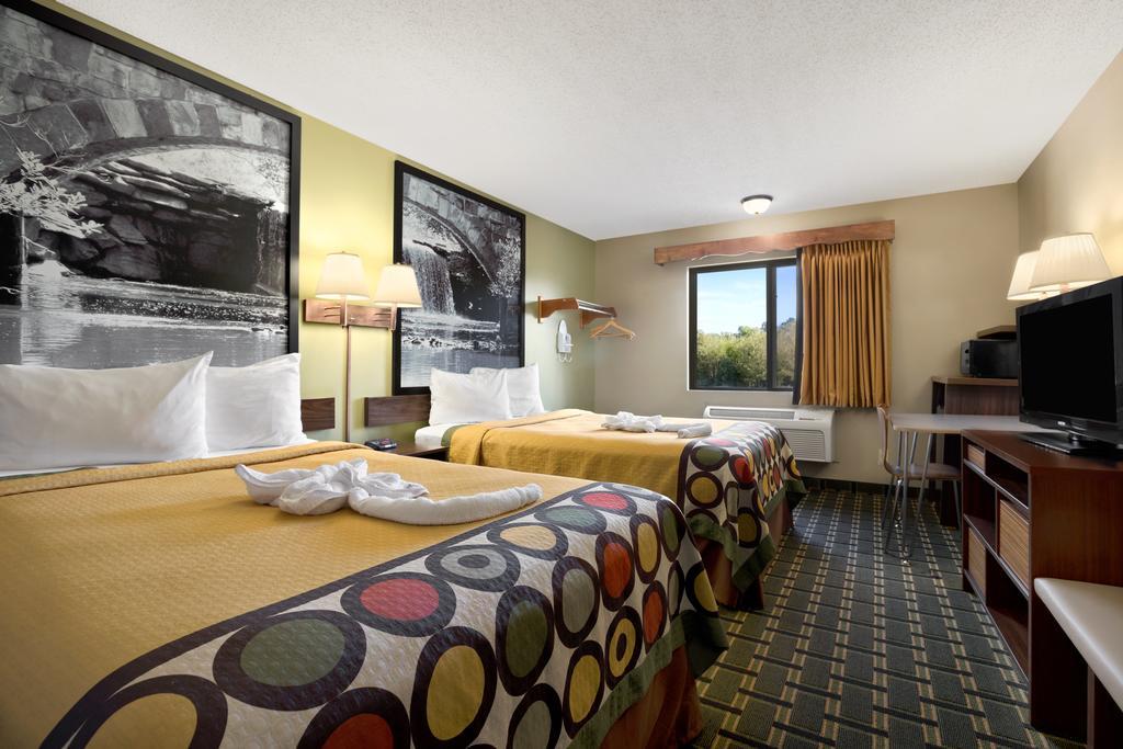 Super 8 by Wyndham Russellville Eksteriør bilde